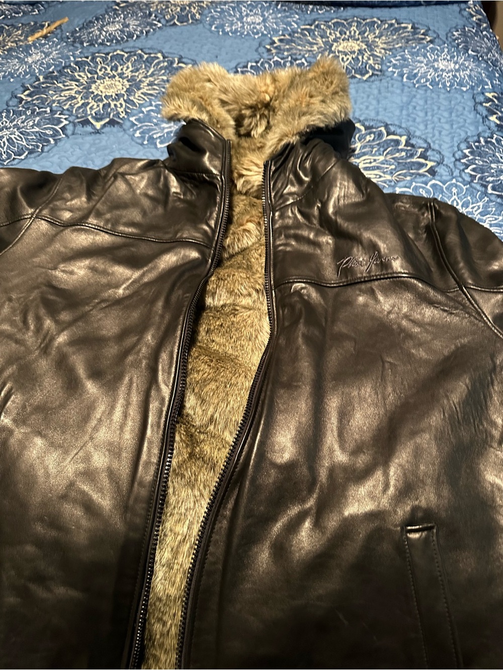 Phat Farm Black Leather Puffer Jacket withFur Lining .